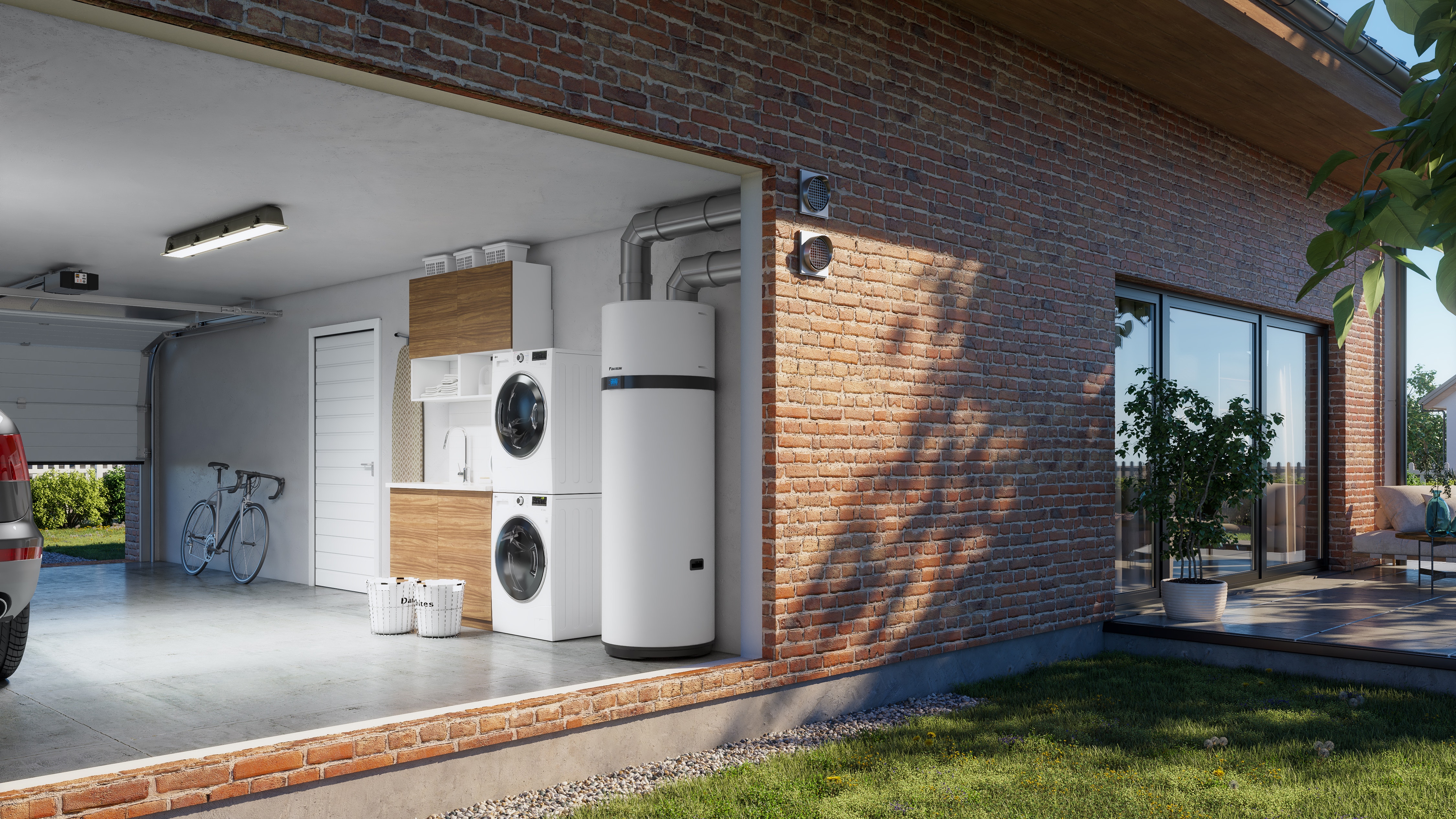Ballon d'eau chaude sanitaire utilisant une énergie renouvelable installé dans le garage
